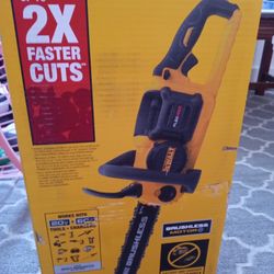 DeWalt 16" Chainsaw 