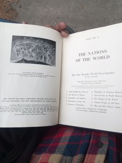 World Encyclopedia Volume 8