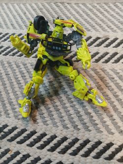 Transformers Studio Series 04 Deluxe Class Movie 1 Autobot Ratchet.