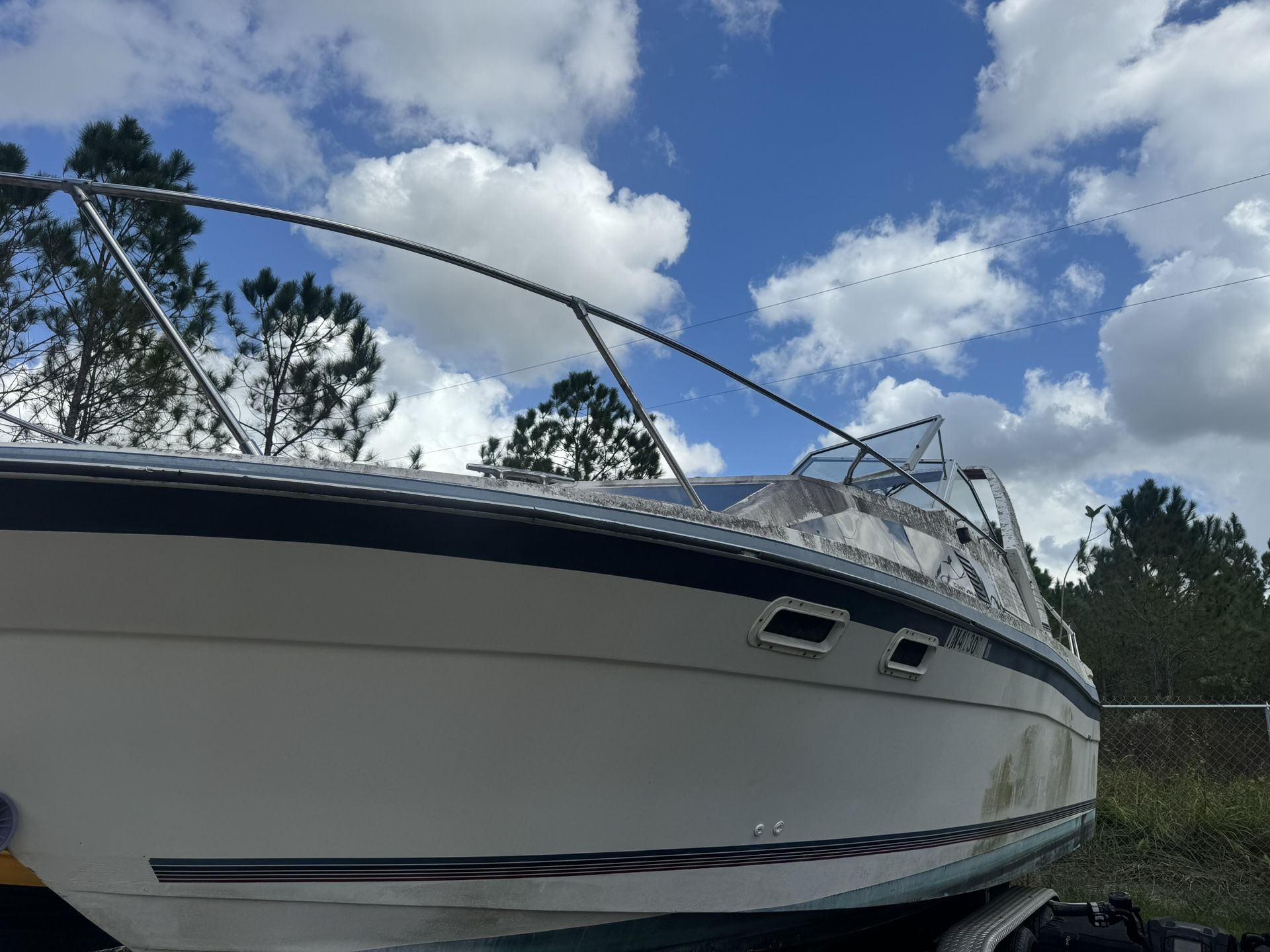 Bayliner 27 Pies