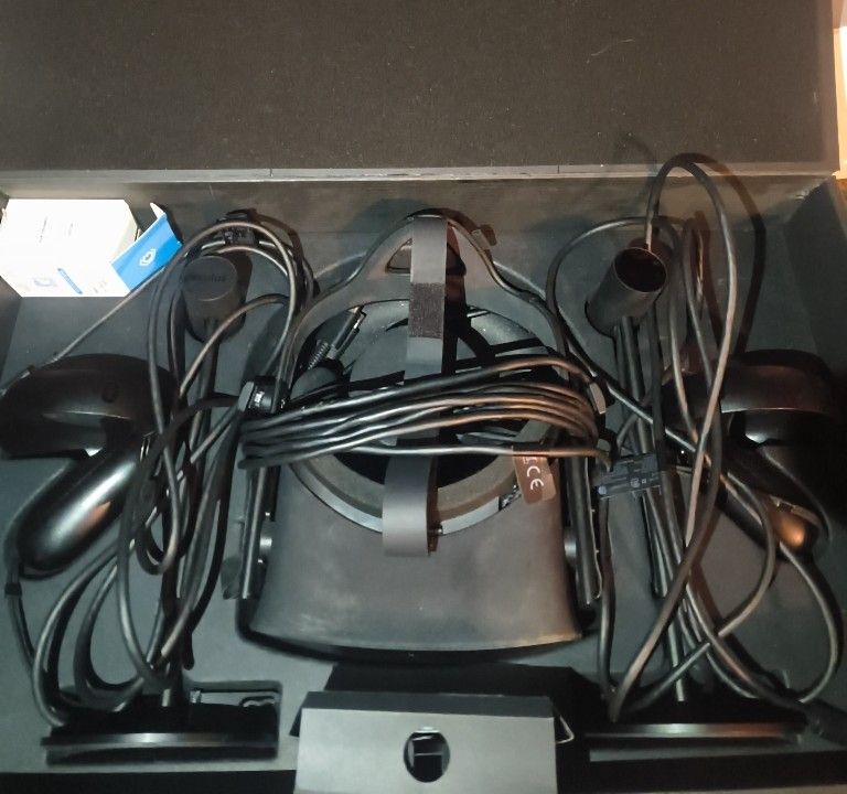 Oculus Cv1 VR Headset