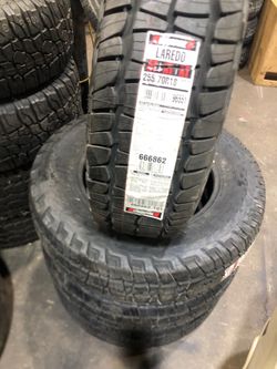 255/70/18 uniroyal A/T