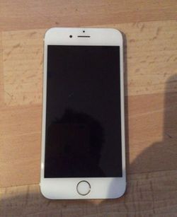 iPhone 6 *READ DETAILS*