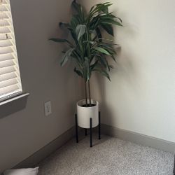 Fake Home decor Plant 