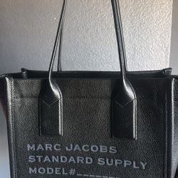 Marc Jacobs Medium Leather Tote Purse
