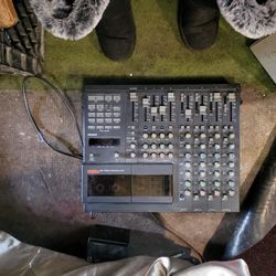 Foster Multitracker Model 280