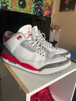Air Jordan 3 Fire Reds