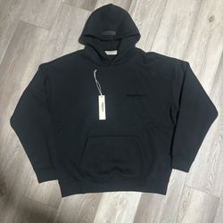 Essential Hoodie 