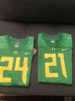 Nike Oregon  Womens  Size S And M 