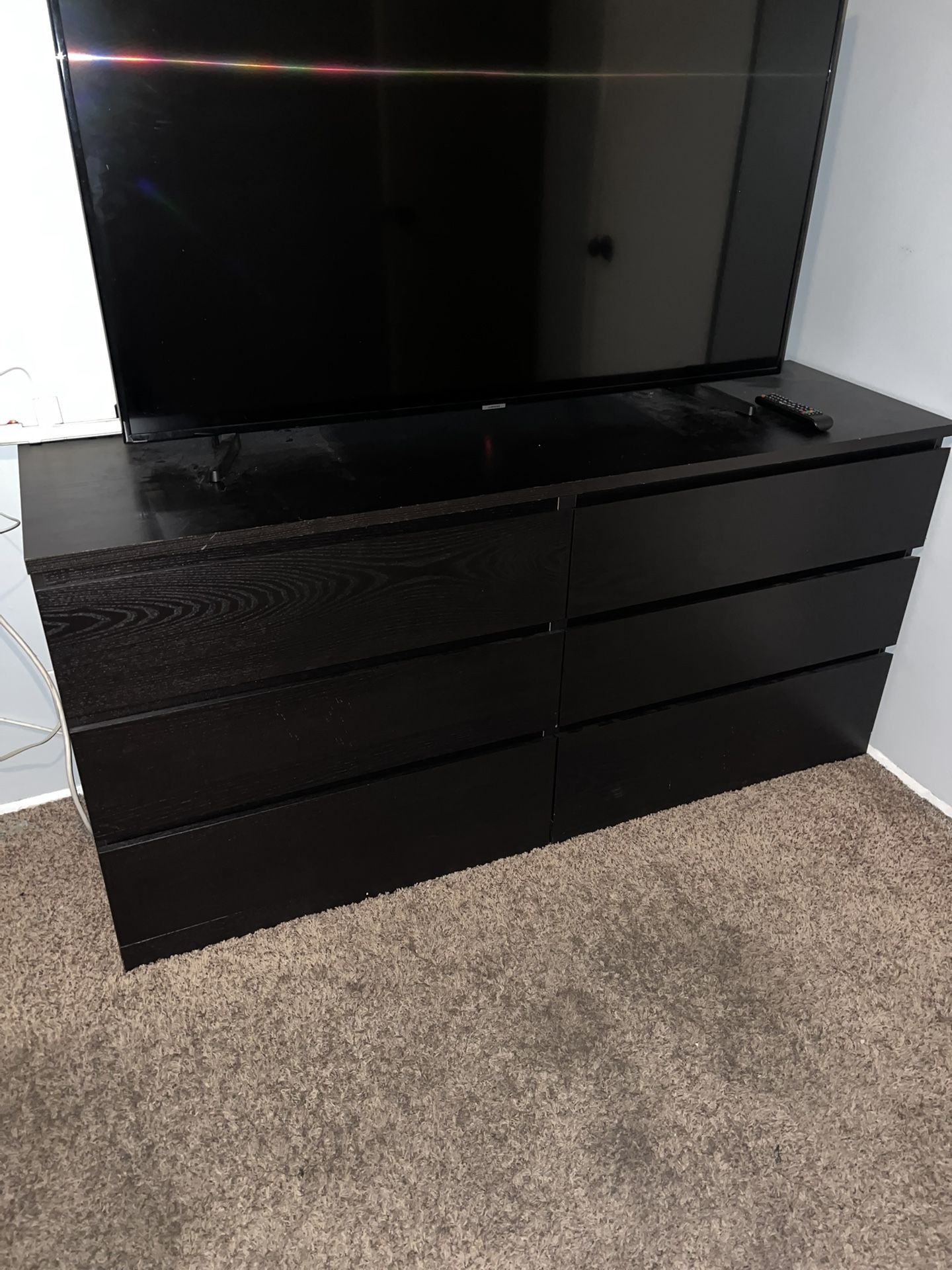 COMPLETE BLACK WOOD SETUP (DRESSERS&TABLE)