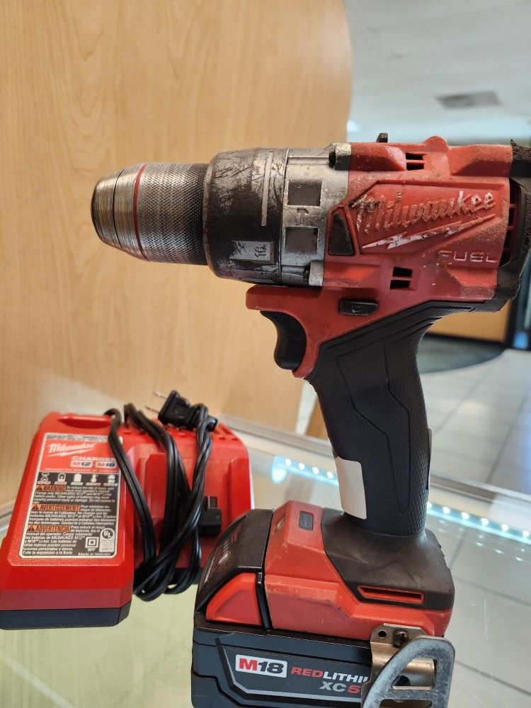 Hammer Drill/ Milwaukee