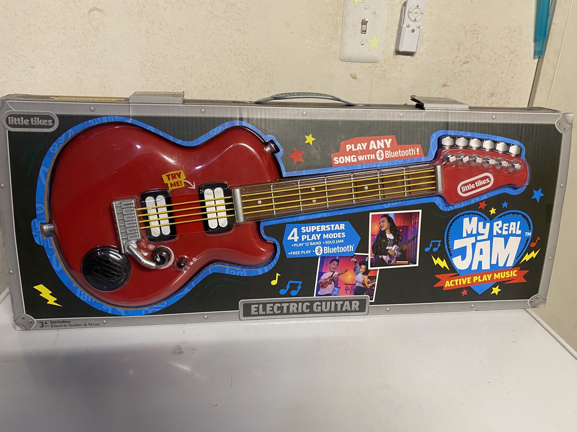 Little Tikes My Real Jam Electric Guitar