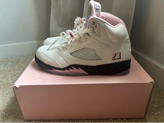 Jordan 5s soft pink and black size 11 Men