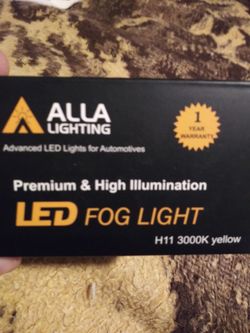 Yellow Fog Light Bulbs (New) I Have 2 Box's 4 Bulbs