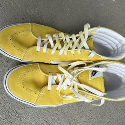 Vans High Top Sneakers 