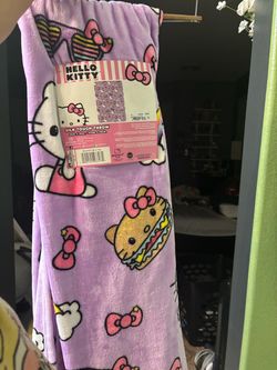 Brand new hello kitty blanket