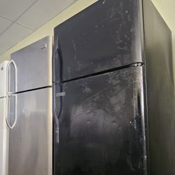Kenmore Refrigerator Working Perfectly Fine Very Clean I Can Deliver To You 90 Days Warranty 