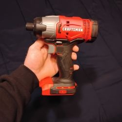 BRAND NEW NEVER USED CRAFTSMAN 20V IMPACT DRIVER