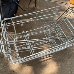 About Six  Disposable Wire Chafer Stands (all For $5)