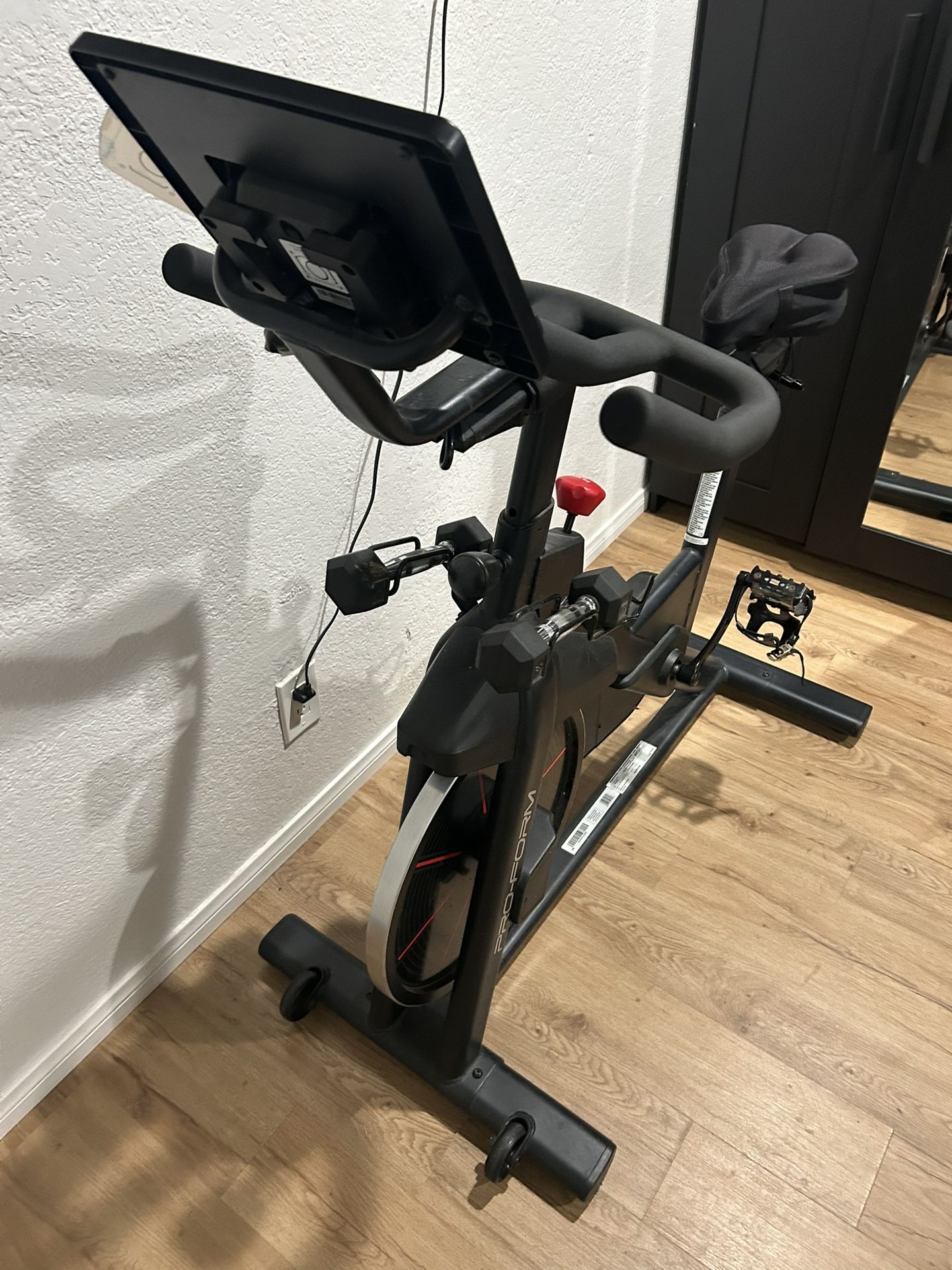 Stationary Exercise Bike
