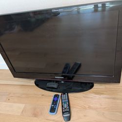 Samsung 32 Inch TV + ROKU with Remotes