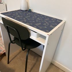 Ikea Desks And Chairs 
