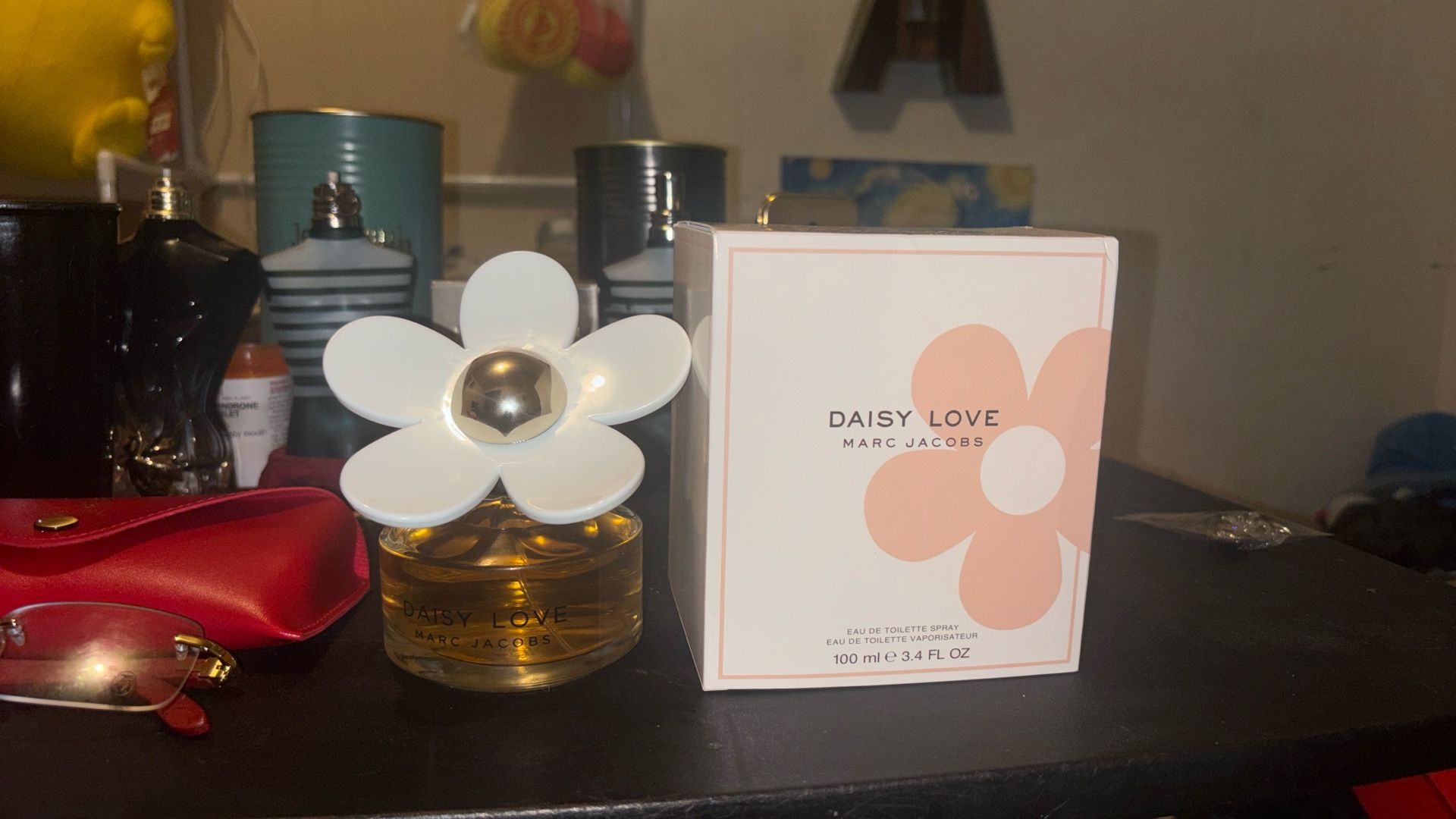 Brand New Daisy love Marc Jacob’s Perfume