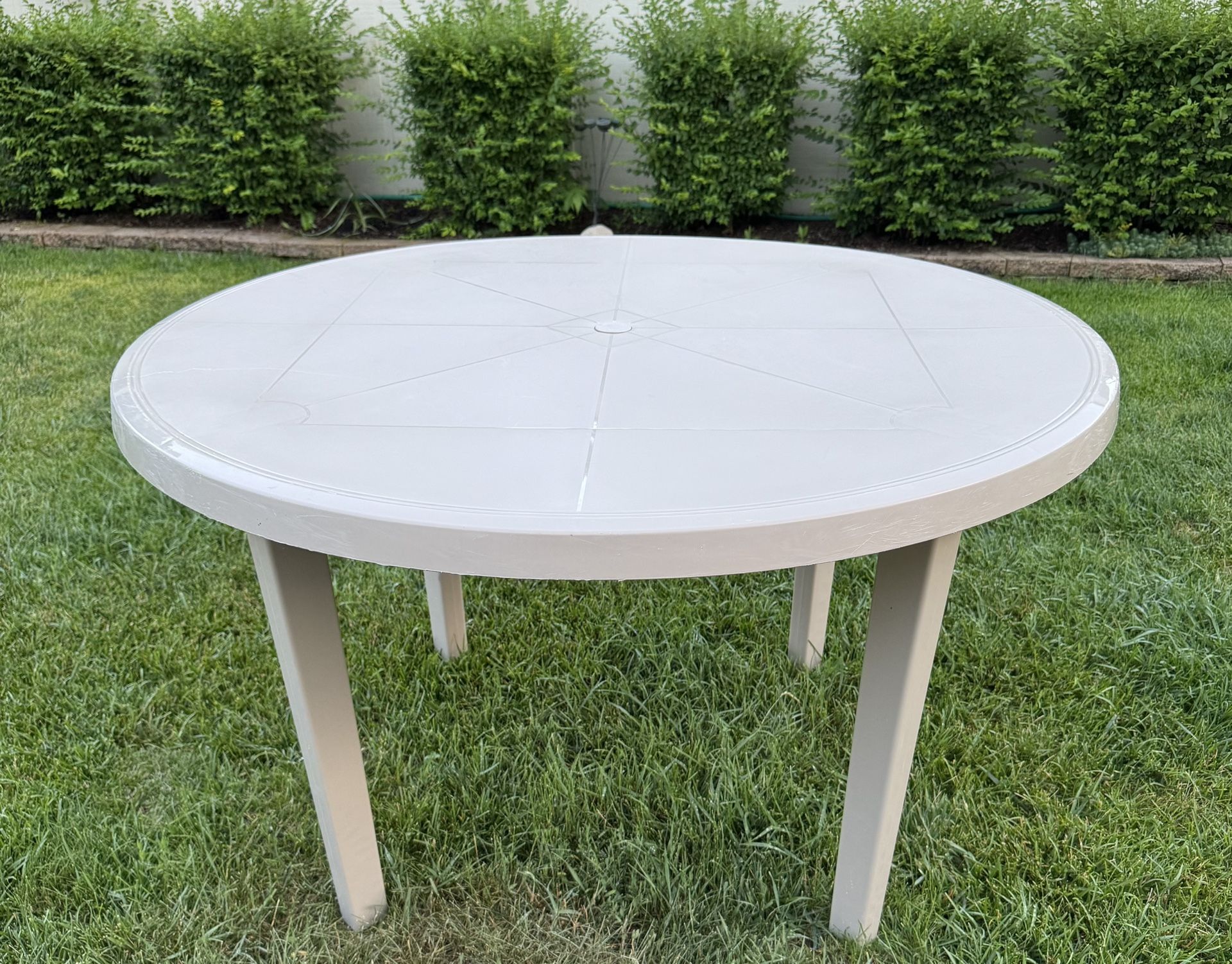 Plastic Table