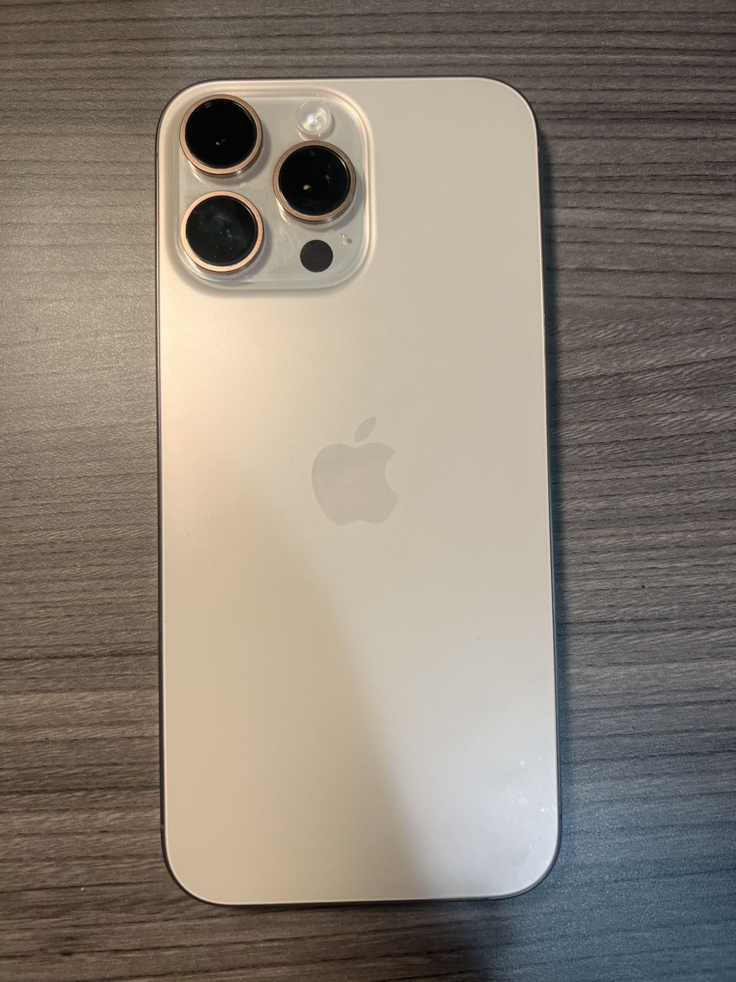 iPhone 16 Pro Max - 256gb - Carrier Unlocked