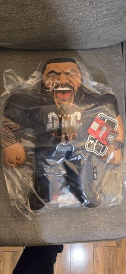 Brand New Wwe Big Shots OTC Roman Reigns