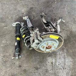 (468) 19-23 Chevy Chevrolet Blazer Left Rear Suspension Knee Assembly 2019 2020 2021 2022 2023