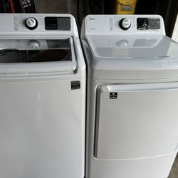 (new)  Washer Dryer Set !!