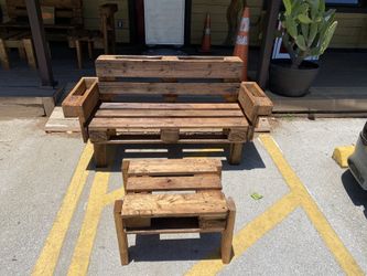Wood bench