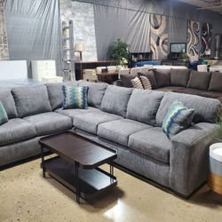Beautiful Gray Fabric Sectional With 3 Throw Pillows (New)