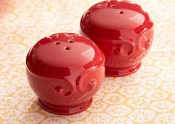Princess House Berry salt Pepper Shakers
