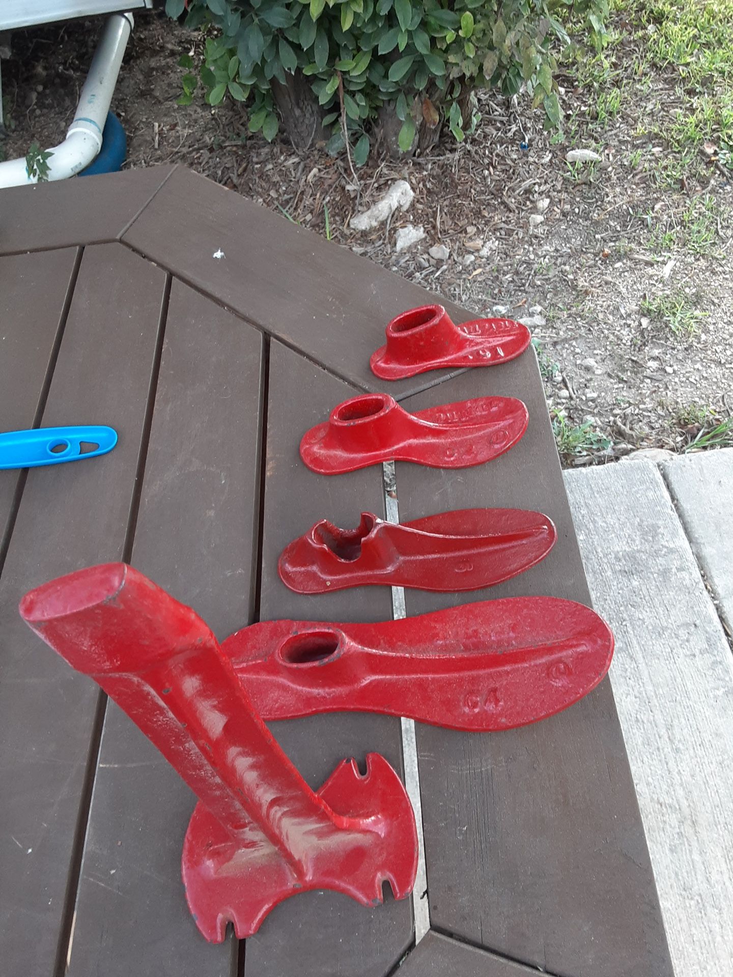 Antique shoe cobbler’s tools