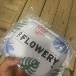 Small Rolling Trays (packs of ten) 