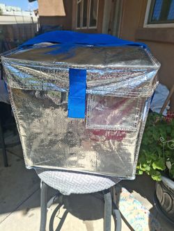 Carrying Ice cooler bag, for drinks, lunch and for whatever you need to keep cool or hot.