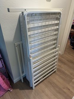 Baby crib 5 in 1 . Resembles into a bed as well.