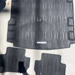 2026 Range Rover Velar Floor Mats All Weather 