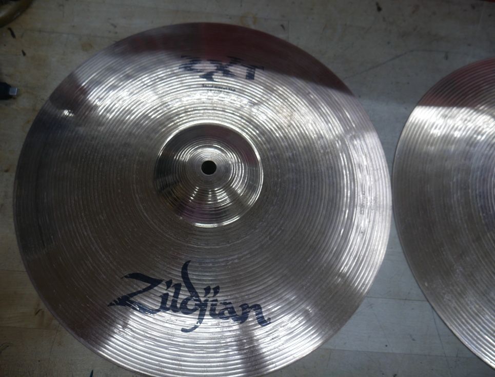 CYMBALS HIGH HEAD TOP AND BOTTOM ZXT 14 INCHES ZILDJIAN 883628-1