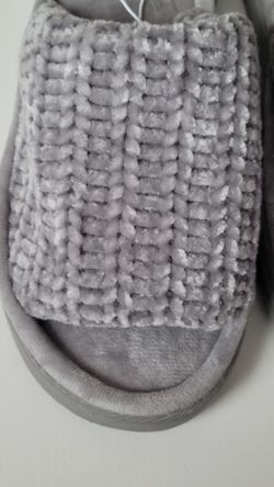 Dearfoam]]Total Comfort  Memory  Foam Womens  Slippers  Gray  ( Small 5-6) ( Medium  7-8)  New
