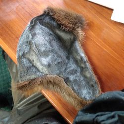 Seal And Beaver Trapper Fur Hat for Sale in Lacey WA OfferUp