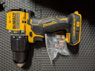 DEWALT DCD799 hammer drill