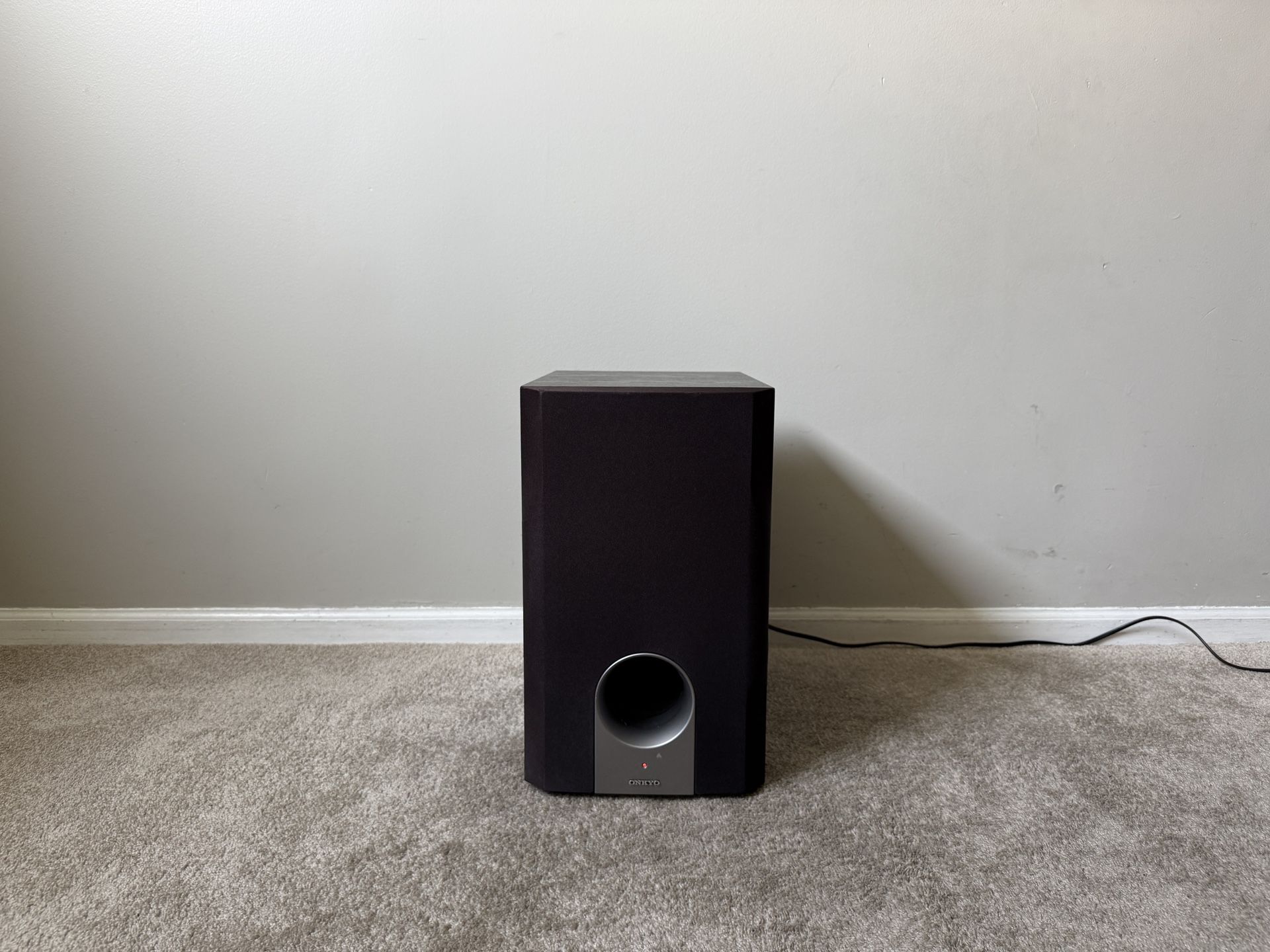 Onkyo SKW-540 Home Powered Active Subwoofer 10" Woofer