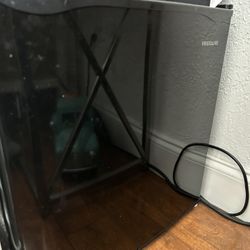 Frigidaire Mini Fridge (LIKE NEW) 