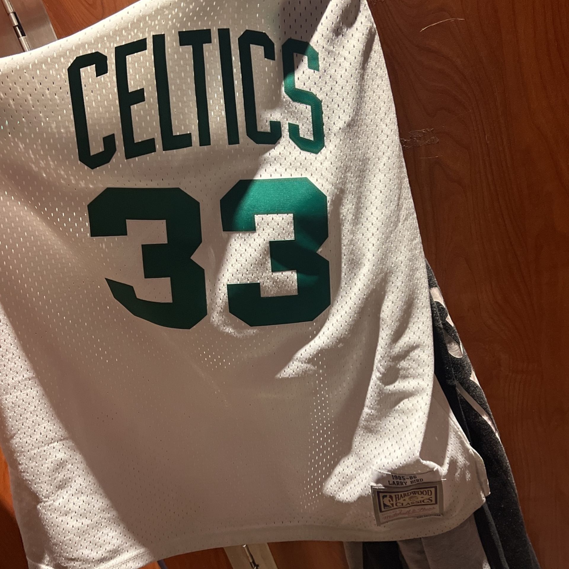 Larry Bird Jersey for Sale in Bakersfield, CA - OfferUp