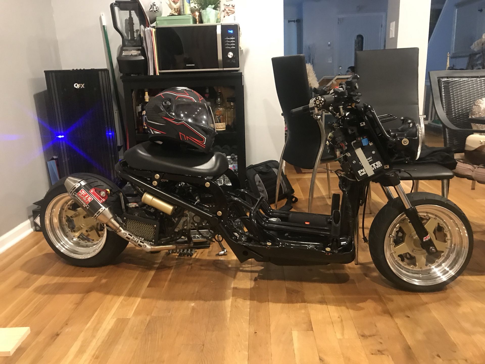 Honda ruckus stretch lower custom