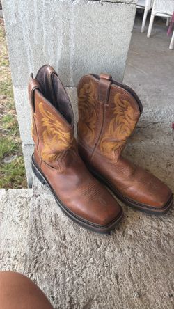 Justin work boots size 8 $100 steel toe