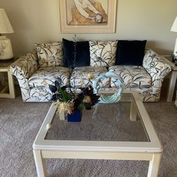 coffee table and console table 